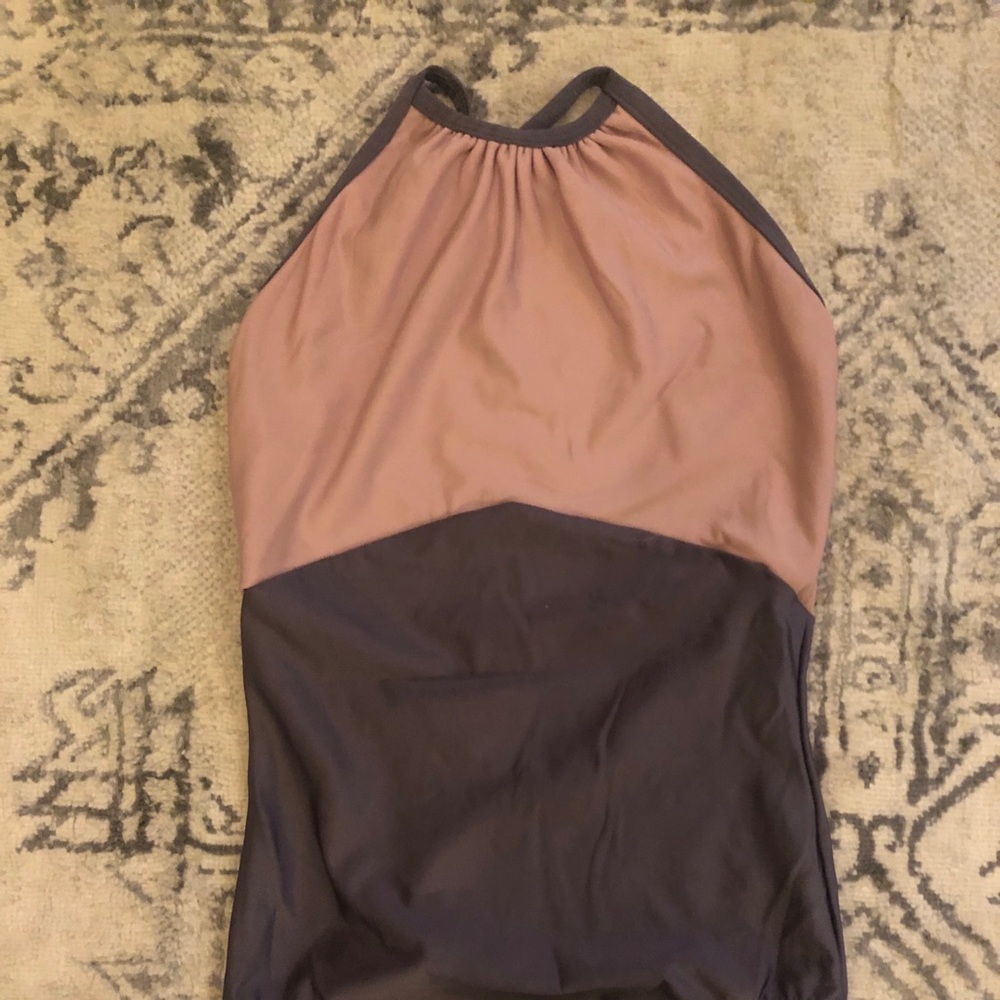 Eleve Leotard
